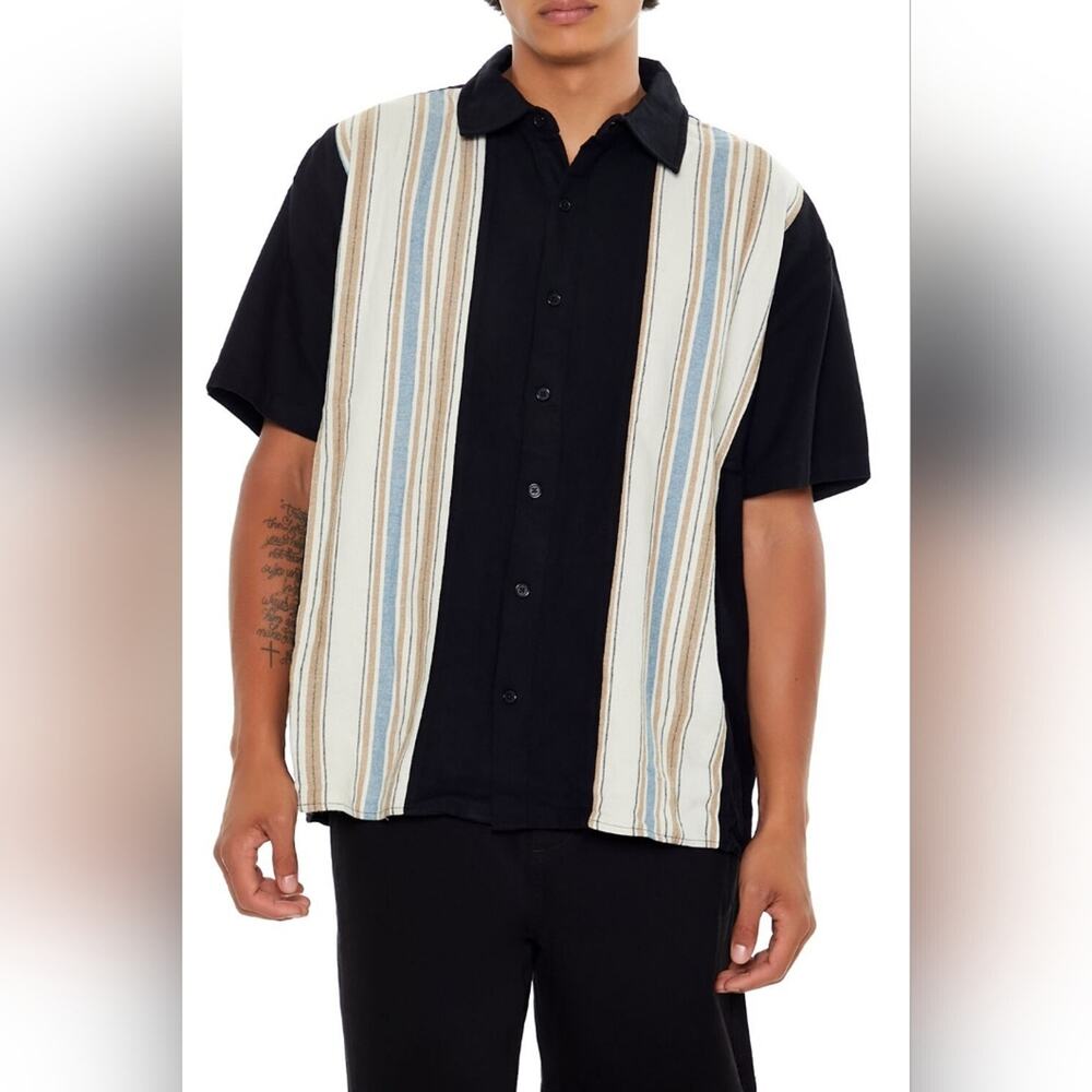 Forever 21 100% Cotton Men's Black and Cream Striped Shirt, Size S, Oversized